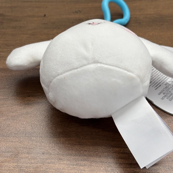 NWT SQUISHMALLOWS Sanrio Hello Kitty Plush CINNAMOROLL Clip On Key Chain Bag NEW - Picture 7 of 12